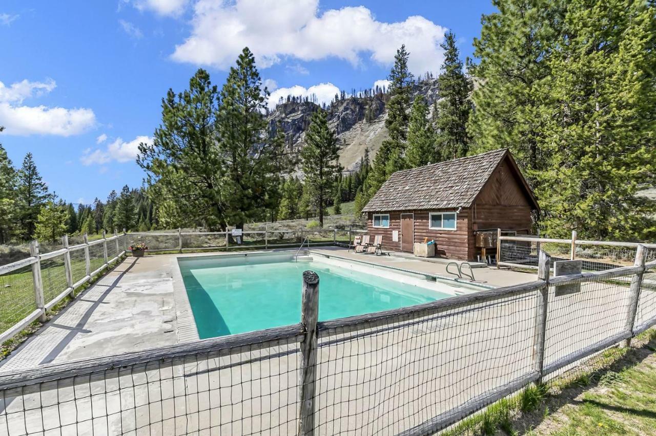 Sawtooth Lodge Stanley المظهر الخارجي الصورة